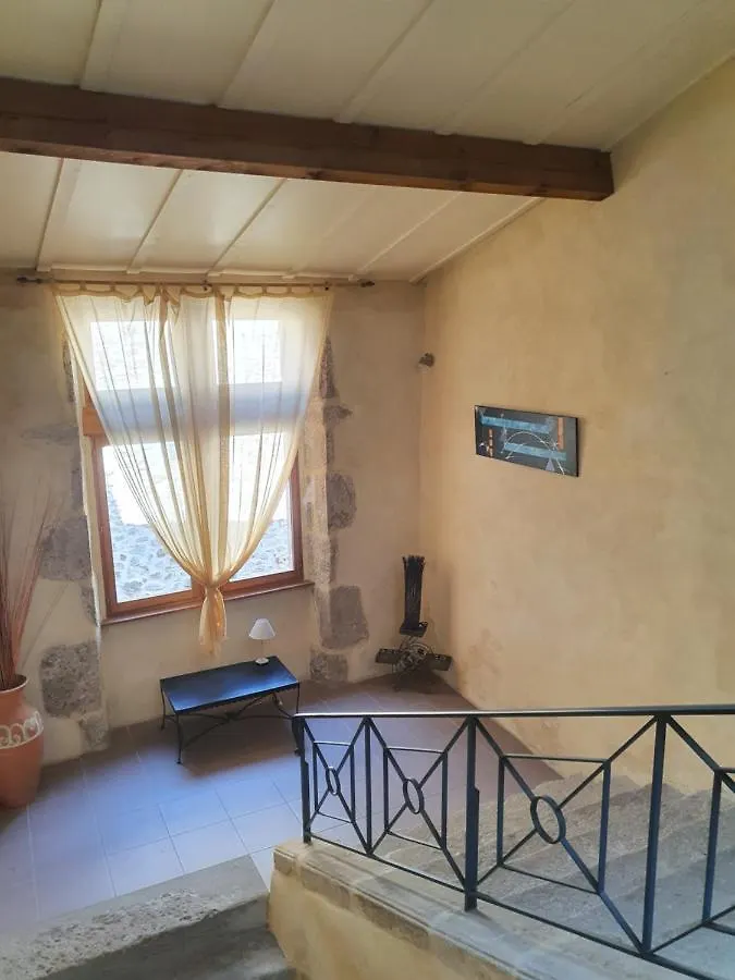Les Galapians Hotel Vinezac